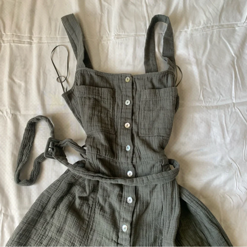 ୨୧ ・゚✧ Zara Button Up Belted Jumpsuit - Picture 3 of 6